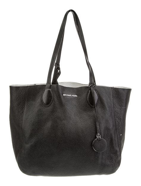 michael kors mae tote bag